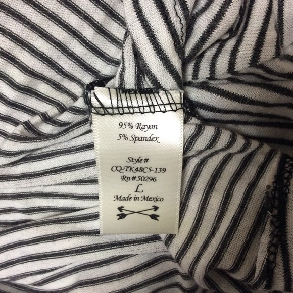 '"Fashionably Late" striped long sleeve tee, size L (juniors) - Picture 7 of 8